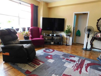 Welcome to Unit 2E at Fordham Hill Oval, where comfort - photo 8