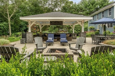 Additional listing photo 4