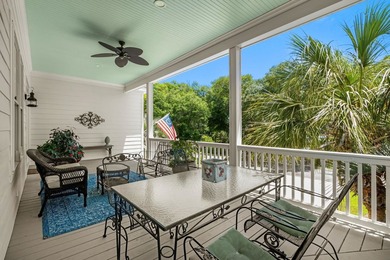 Welcome to your own private coastal retreat! This gorgeous 4 Bed - photo 9