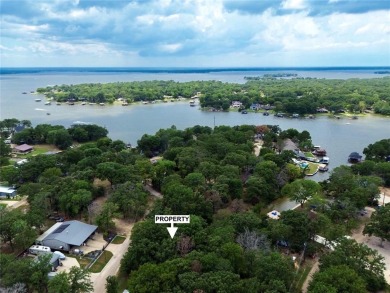 Lake Lot For Sale in Mabank, Texas