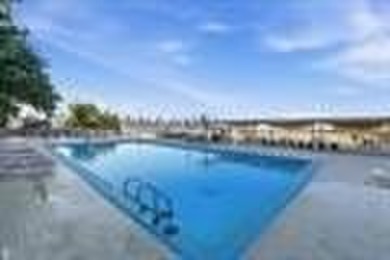 Large Studio on Boulevard East with beautiful River Views Approx - photo 6