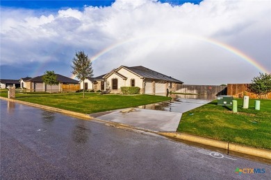 Welcome to Circle C Ranch Estates! This stunning *Carothers - photo 1