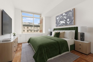 Residence 1602 at The Boulevard Floating high above the Upper - photo 4