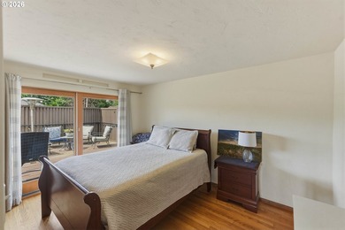 Meticulously maintained Mingus Park home situated on a large - photo 20
