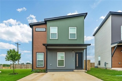 (private lake, pond, creek) Home For Sale in Bentonville Arkansas