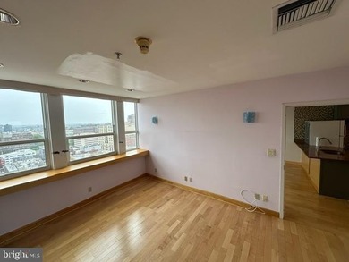 Price reduced to sell! Move in condition! Welcome to Grandview - photo 10