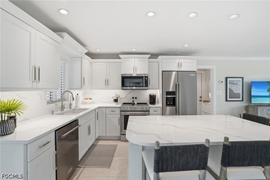 Instantly feel at home in this timelessly designed - photo 10