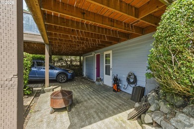 Meticulously maintained Mingus Park home situated on a large - photo 48