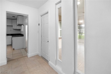 Welcome to this well-maintained home in North Fort Myers - photo 9