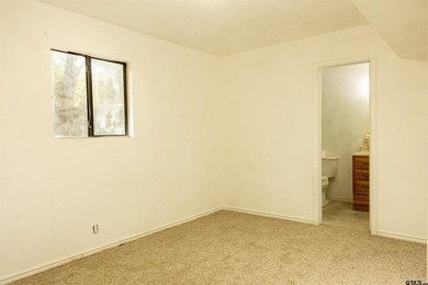 Impressive two story family home waiting for your personal - photo 5