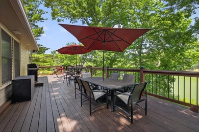 Wake Up to lake views every day - this charming updated 3 - photo 5
