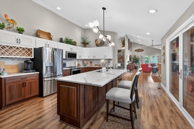 Wake Up to lake views every day - this charming updated 3 - photo 10