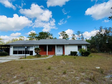 Bonable Lake Home For Sale in Dunnellon Florida