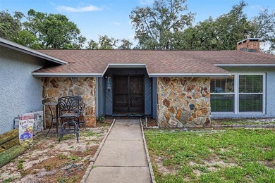 Poolside Living Meets Prime Location! This beautifully - photo 4