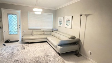 Golden Isles Lakes Area Condo For Sale in Hallandale Beach Florida