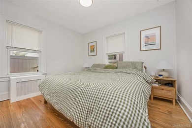 Beautiful Cottage In The Desirable *Walks*, Close to Beach - photo 16