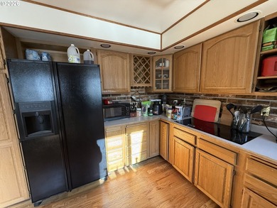 Here is your opportunity to own a breathtaking piece of - photo 17
