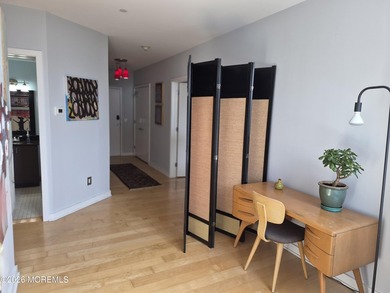 Nestled in the heart of downtown, this modern boutique building - photo 18