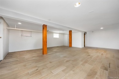 Beautiful Cottage In The Desirable *Walks*, Close to Beach - photo 19