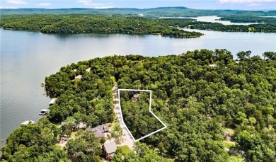 Lake Home For Sale in Rogers, Arkansas