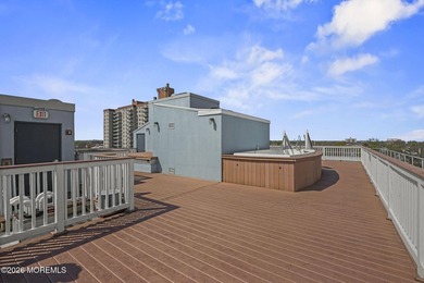 Nestled in the heart of downtown, this modern boutique building - photo 25