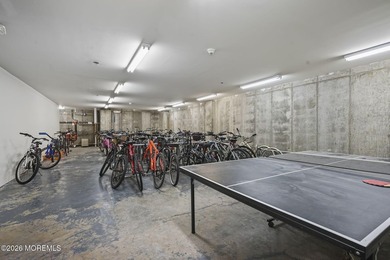 Nestled in the heart of downtown, this modern boutique building - photo 27