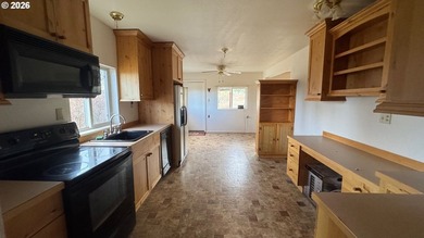 Here is your opportunity to own a breathtaking piece of - photo 32