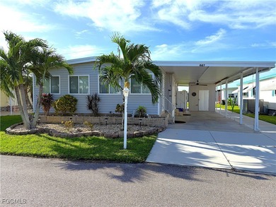 Caloosahatchee River Home For Sale in North Fort Myers Florida