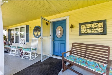 Step into a quintessential slice of Oregon history with this - photo 8
