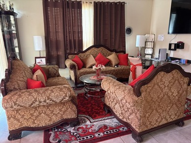 Welcome to this stunning 4-bedroom, 3-bathroom two-story home - photo 10