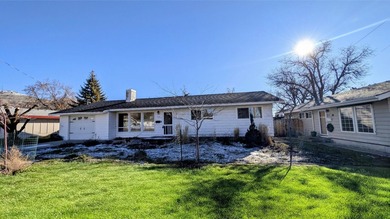 Goose Lake Home For Sale in Lakeview Oregon