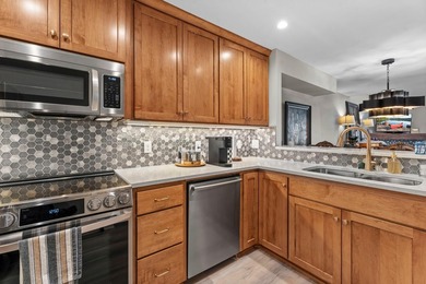 Experience maintenance-free living in this stunning, west-facing - photo 11