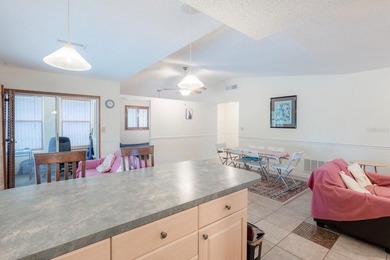 ATTENTION BUYERS! Welcome to this spacious 2-bedroom, 2-bathroom - photo 12