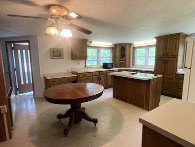 One-of-a-Kind Lake Area Retreat with Room for Everyone! Located - photo 4