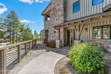 Experience luxury Mountain living in this exceptionally - photo 17