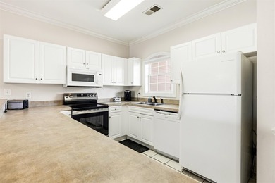 Turnkey 2-bedroom, 2-bath condo in Magnolia North at Myrtlewood - photo 8