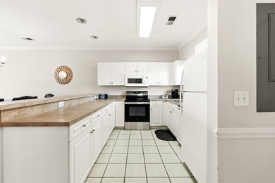 Turnkey 2-bedroom, 2-bath condo in Magnolia North at Myrtlewood - photo 9