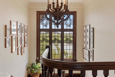 This classic 1928 Tudor Revival estate, within the Kingston Pike - photo 19