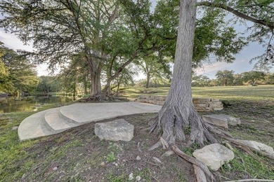River Road is one of the most sought after areas of historic - photo 9