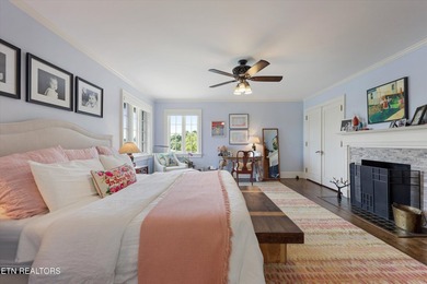 This classic 1928 Tudor Revival estate, within the Kingston Pike - photo 22