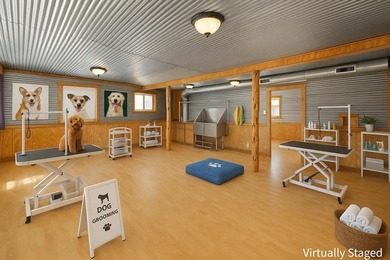 Versatile commercial opportunity in a highly visible location! - photo 24
