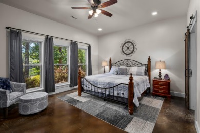 Smith Lake - Custom-built home with 5 beds, 4 baths + bunk room - photo 38