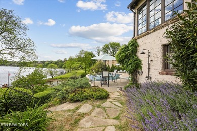 This classic 1928 Tudor Revival estate, within the Kingston Pike - photo 44