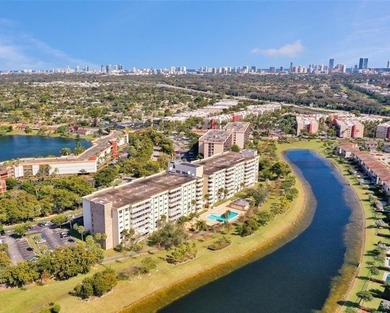 GREAT OPPORTUNITY AT CANONGATE, LARGE 2/2 OFFERING ALMOST 1500 - photo 3