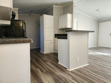 Check out one of the best kept housing secrets in town, Casa - photo 4