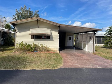 Lake Home For Sale in Winter Haven, Florida