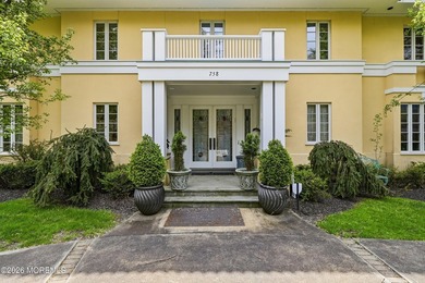 Custom-built luxury estate set on an extraordinary park-like - photo 2