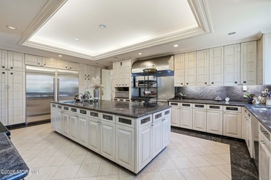 Custom-built luxury estate set on an extraordinary park-like - photo 9