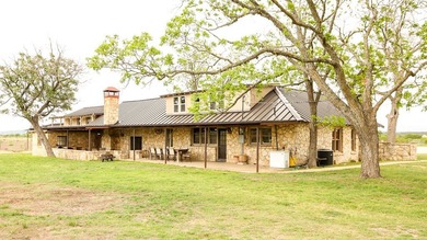 Giddy Up Pardner! This Hill Country Ponderosa embraces you as - photo 24