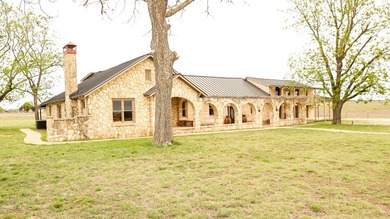 Giddy Up Pardner! This Hill Country Ponderosa embraces you as - photo 28